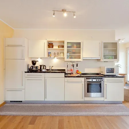 52 6, Lindenweg 6 F Appartement *